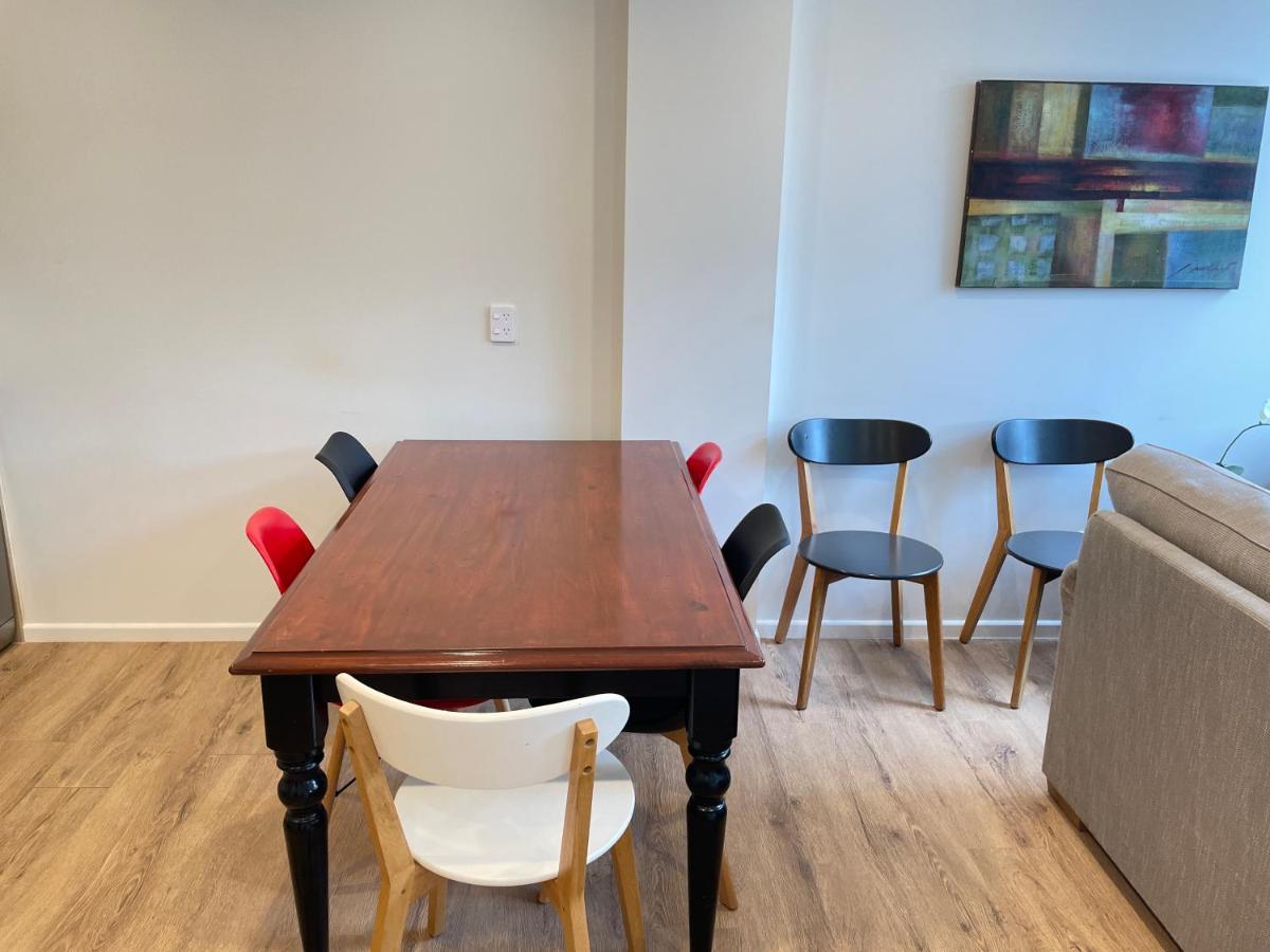 No Party Allowed, Entire Brand New 3 Bedroom Townhouse, Free Unlimited Fibre Wifi And Free Parking Wellington Exterior foto