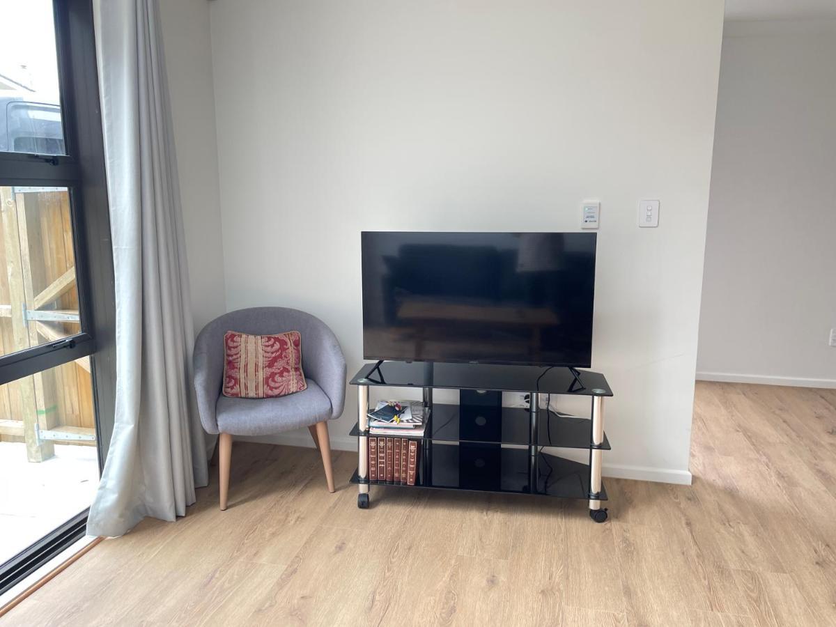 No Party Allowed, Entire Brand New 3 Bedroom Townhouse, Free Unlimited Fibre Wifi And Free Parking Wellington Exterior foto