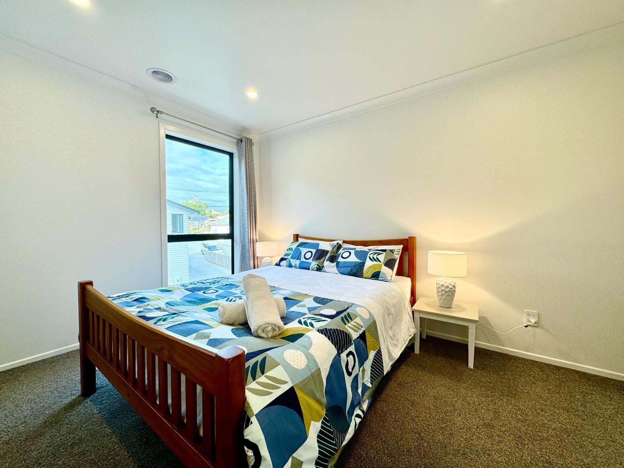 No Party Allowed, Entire Brand New 3 Bedroom Townhouse, Free Unlimited Fibre Wifi And Free Parking Wellington Exterior foto